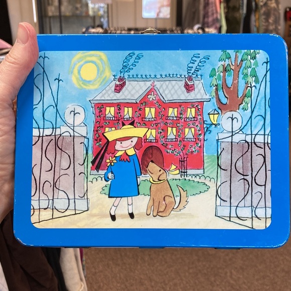 Madeline dolls lunchbox books DVD LOT - Picture 5 of 15